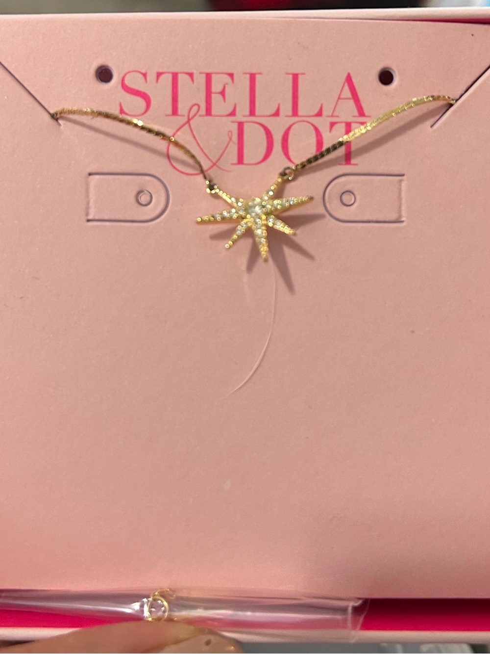 Stella & Dot Gold Starburst Crystal Necklace